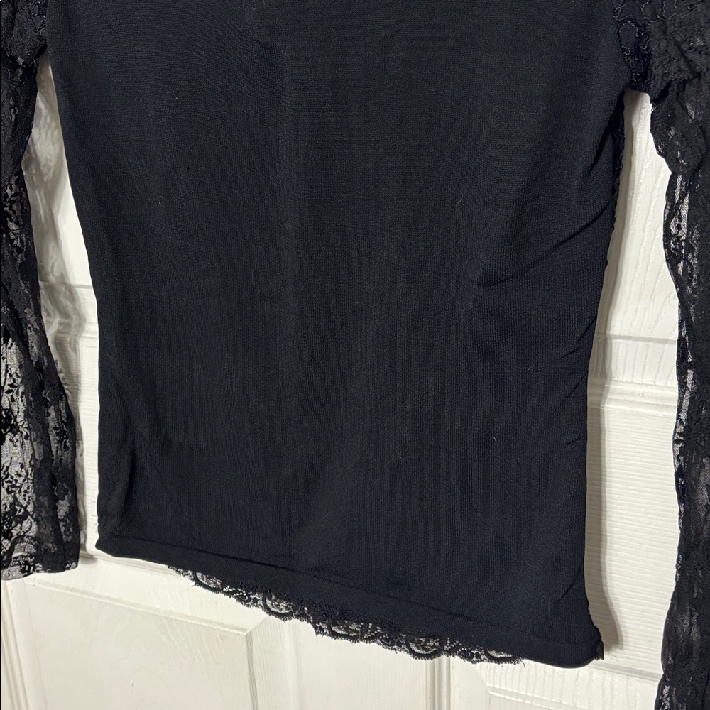 BOSTON PROPER black lace long sleeve top embroidered floral heart shape design - Picture 9 of 10
